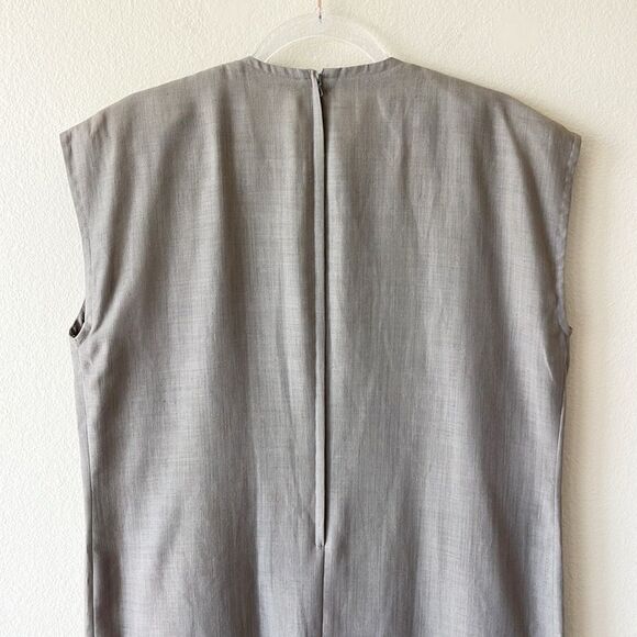 Guy Laroche Minimalist Linen Blend Sleeveless Gray Midi Dress with Button Detail - Picture 7 of 10